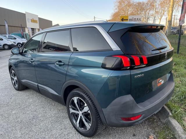 Peugeot 5008 image 5