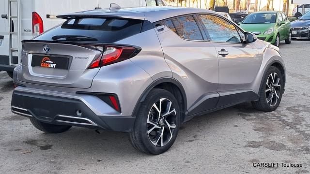 Toyota C-Hr image 9
