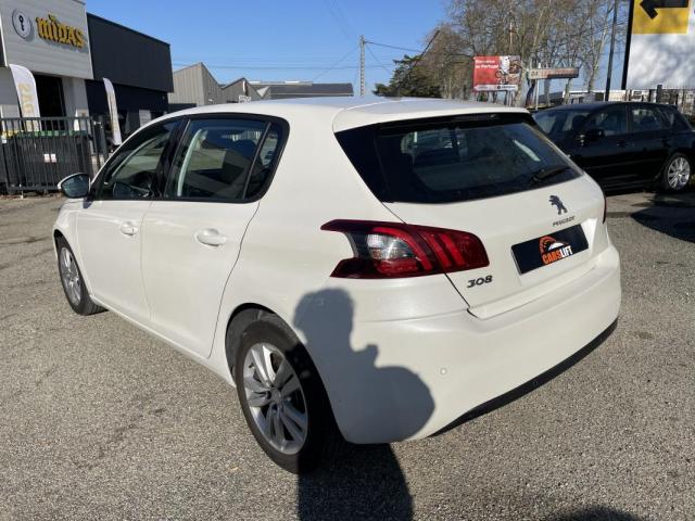 Peugeot 308 image 5