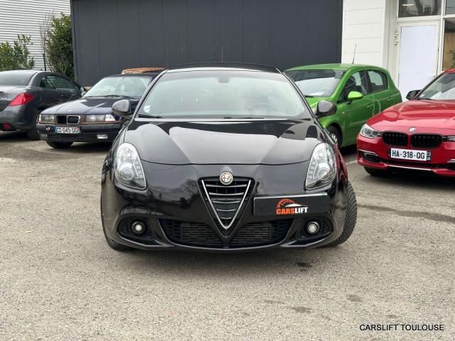 Alfa Romeo Giulietta image 2