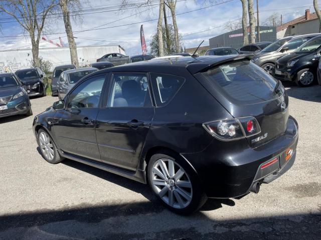 Mazda 3 image 8