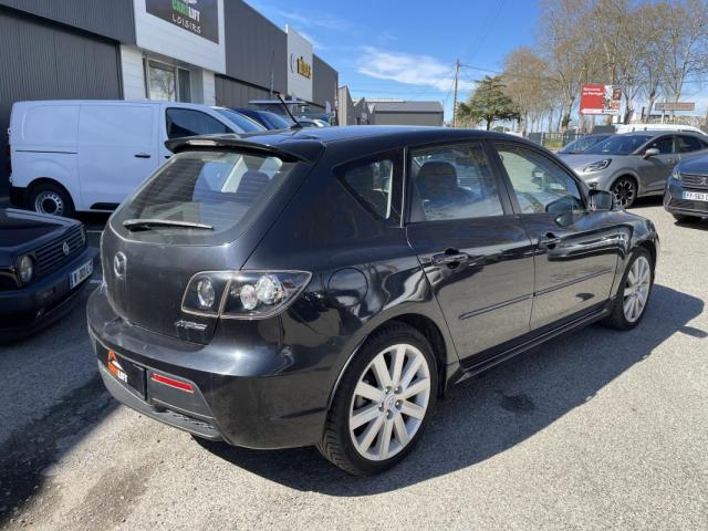 Mazda 3 image 9