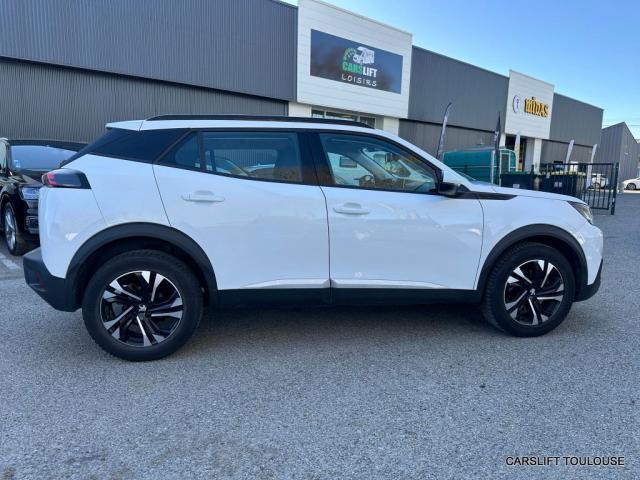Peugeot 2008 image 1