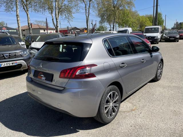 Peugeot 308 image 6