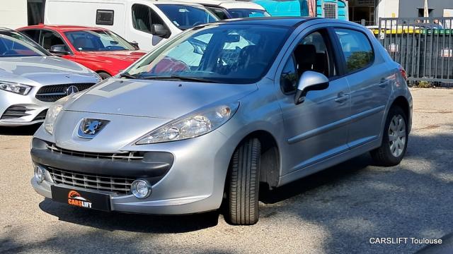 Peugeot 207 image 1