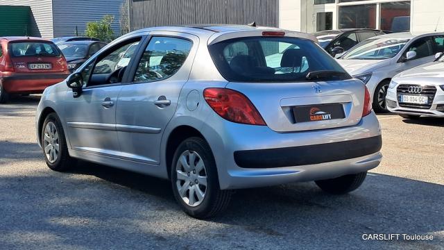 Peugeot 207 image 5