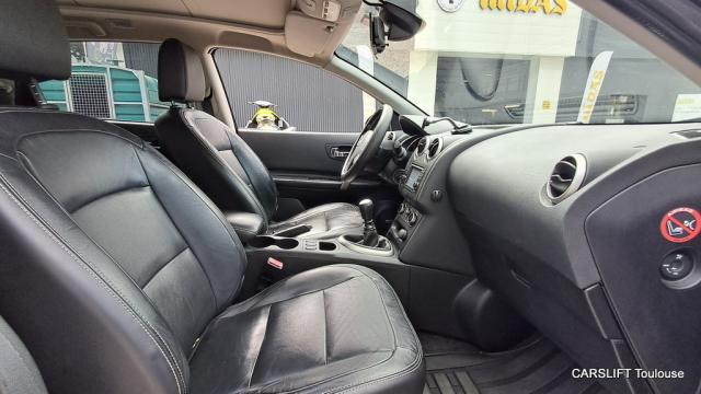 Nissan Qashqai+2 image 3