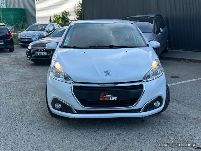 Peugeot 208 image 4