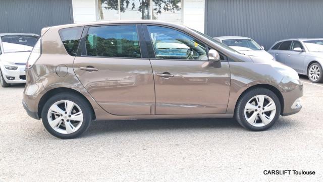 Renault Scénic image 2