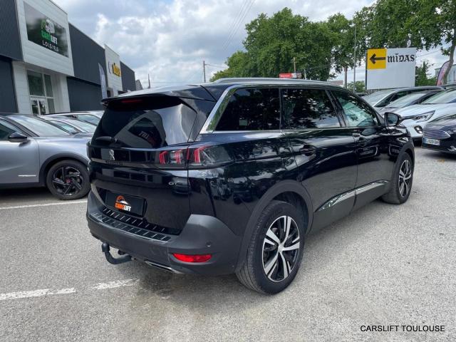 Peugeot 5008 image 3