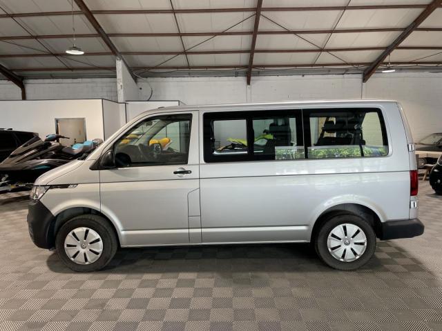 Volkswagen Transporter image 6
