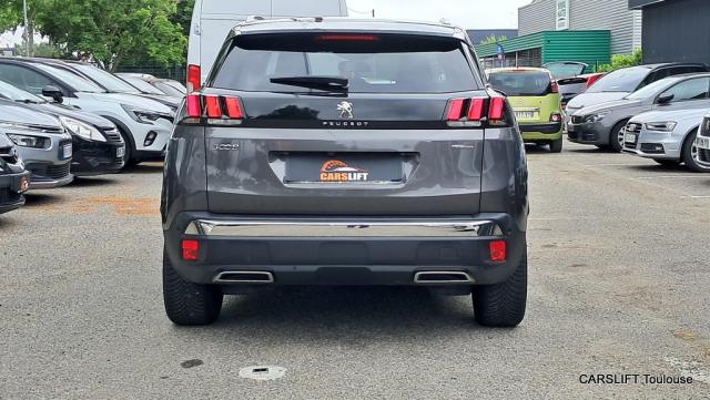 Peugeot 3008 image 3