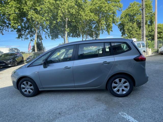 Opel Zafira image 8