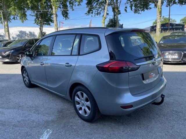 Opel Zafira image 2