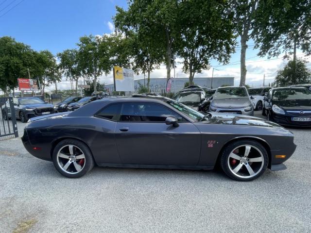 Dodge Challenger image 6