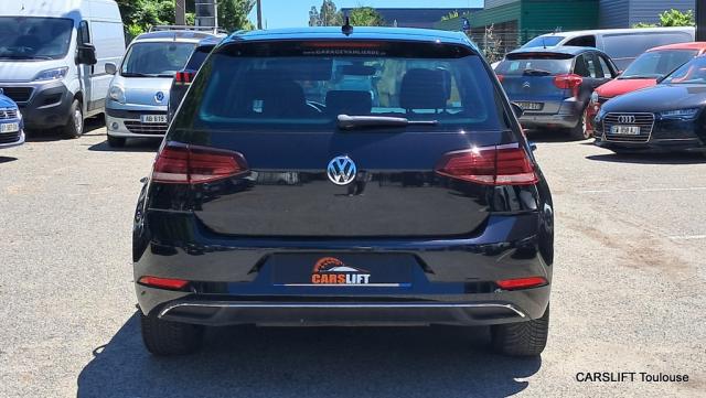 Volkswagen Golf image 8