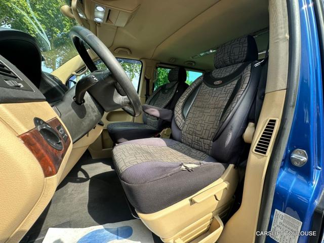 Volkswagen Multivan image 9