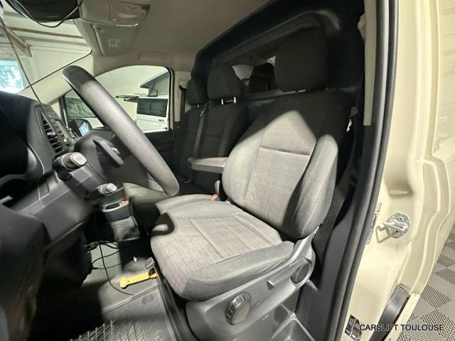 Mercedes Benz Vito image 5