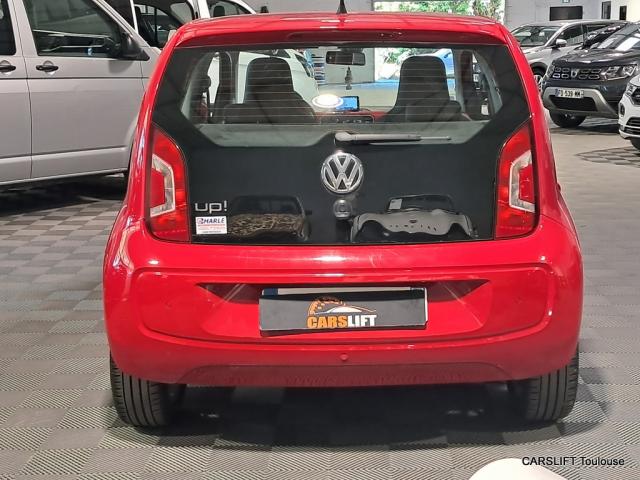 Volkswagen Up! image 1