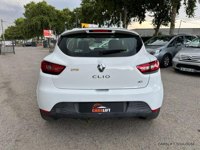 Renault Clio image 8