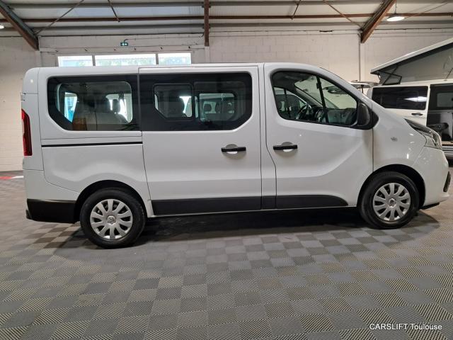 Renault Trafic image 3