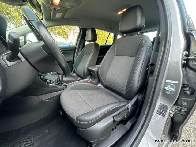Opel Astra image 7