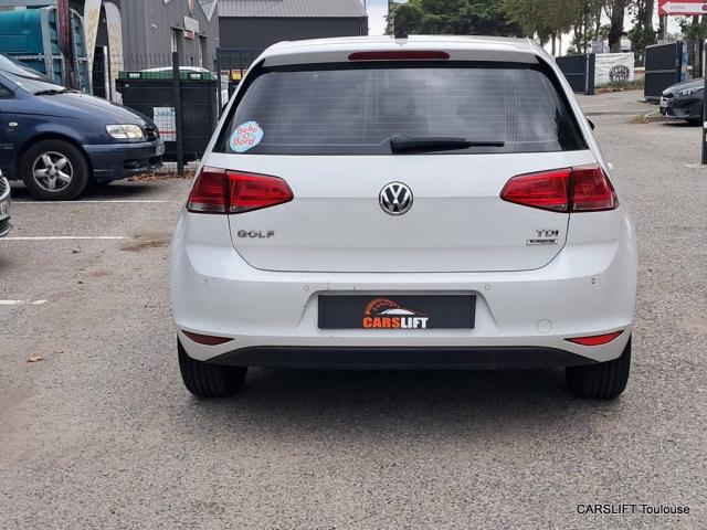 Volkswagen Golf image 6