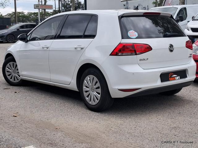 Volkswagen Golf image 8
