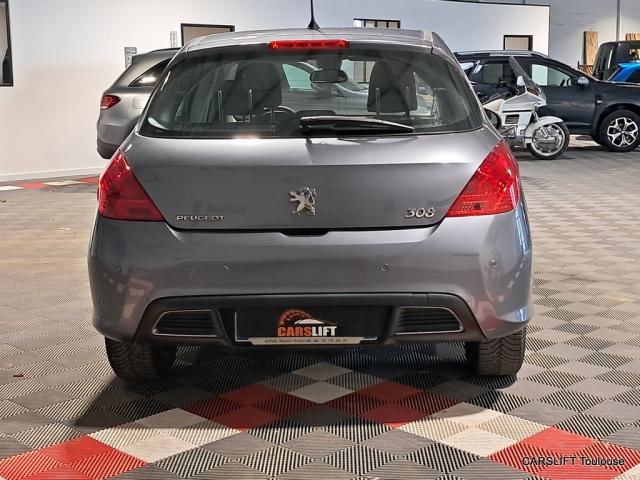 Peugeot 308 image 9