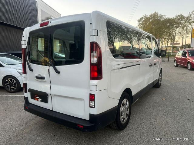 Renault Trafic image 2