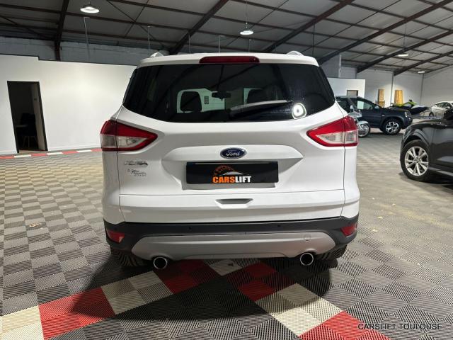 Ford Kuga image 5