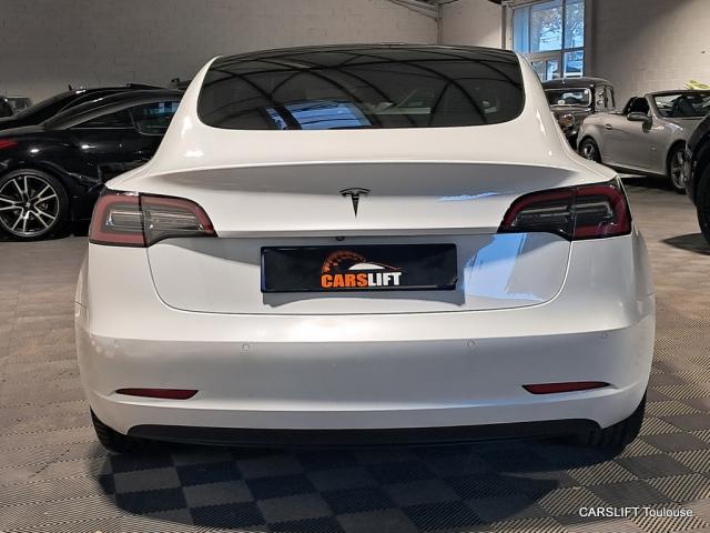 Tesla Model 3 image 8