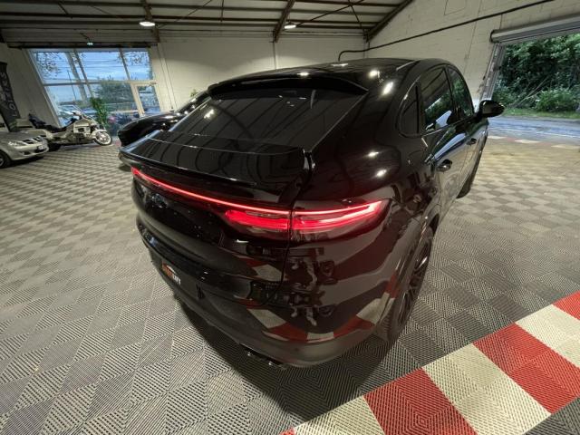 Porsche Cayenne image 2