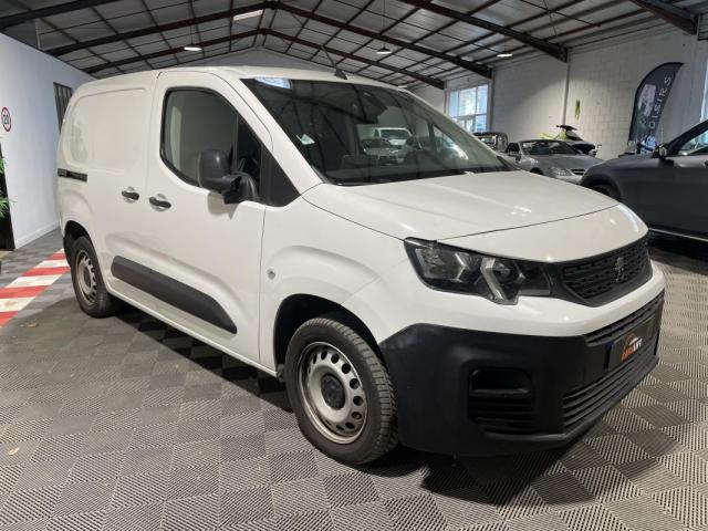 Peugeot Partner image 1