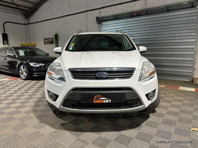 Ford Kuga image 5
