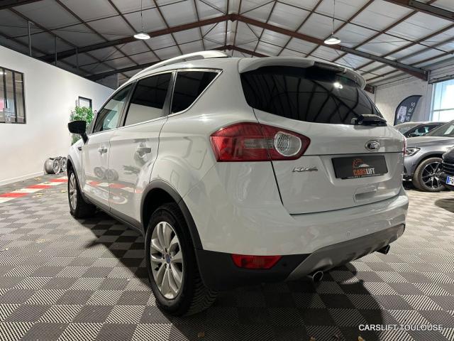 Ford Kuga image 6
