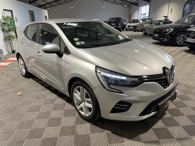 Renault Clio image 9