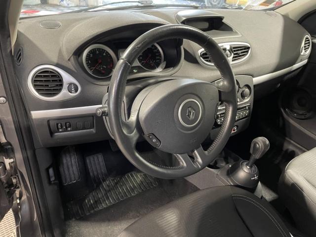 Renault Clio image 6