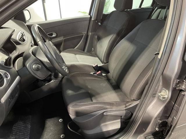 Renault Clio image 1