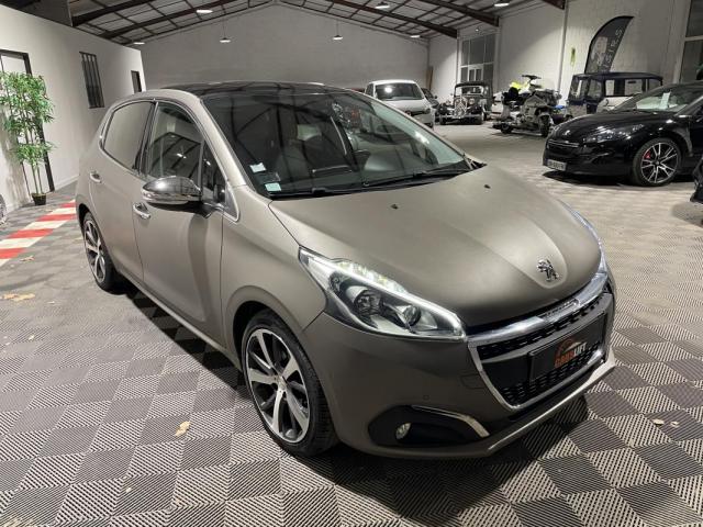 Peugeot 208 image 9