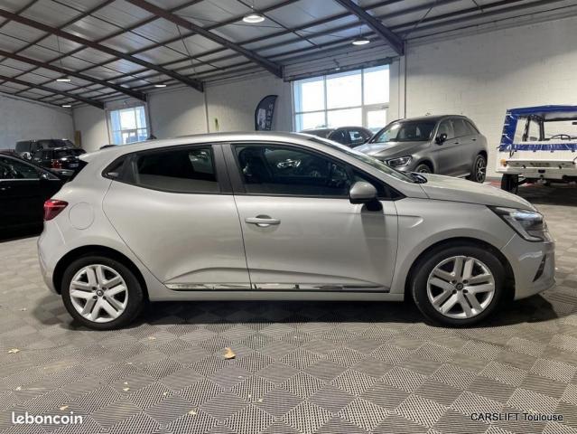 Renault Clio image 6