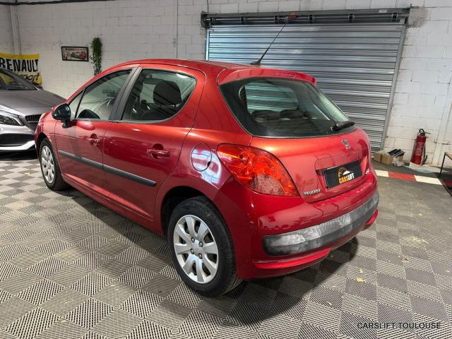 Peugeot 207 image 3