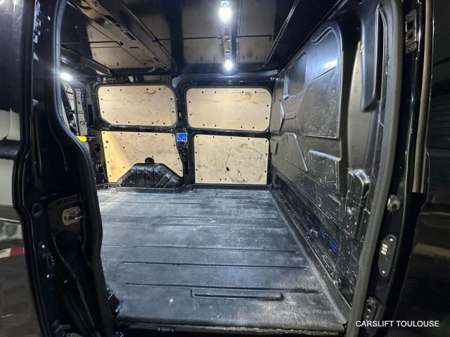 Ford Transit Custom image 4