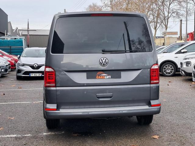 Volkswagen Caravelle image 9