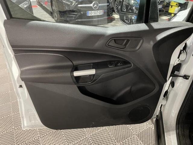 Ford Transit Connect image 3
