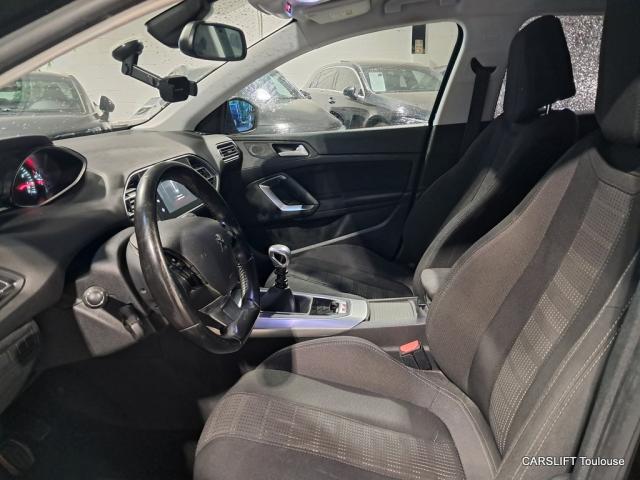 Peugeot 308 image 5