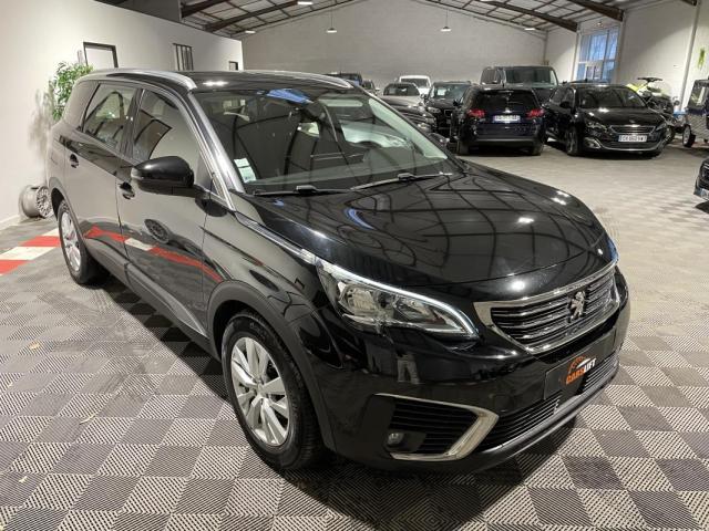 Peugeot 5008 image 3