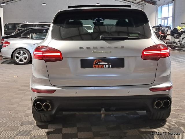 Porsche Cayenne image 5