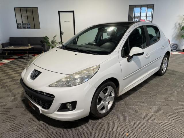 Peugeot 207 1.6 120ch Allure-Boite Auto-Toit Pano-Garantie 6 Mois-