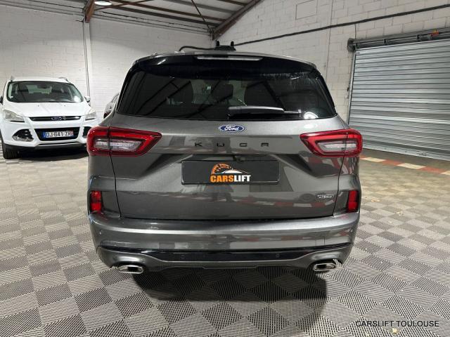 Ford Kuga image 5